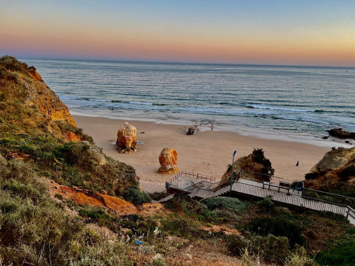 Beach & Sea Apt, Fast Wifi, Airco, Private Parking And Pool Portimao Ngoại thất bức ảnh