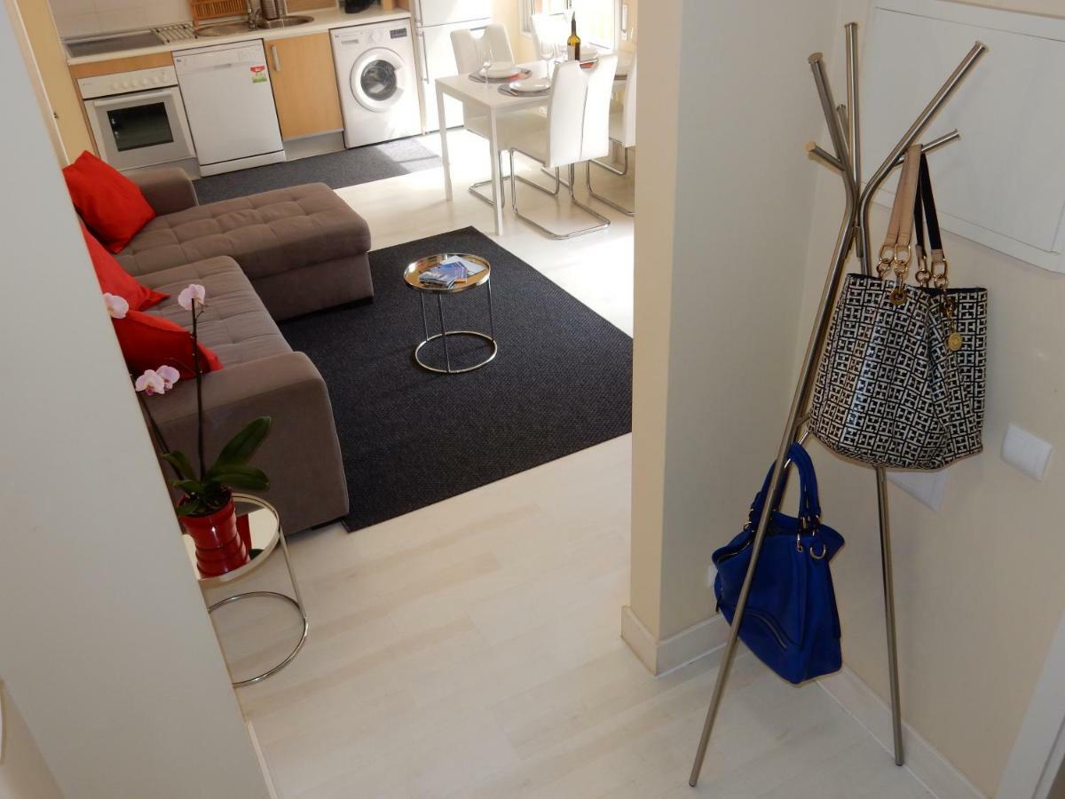Beach & Sea Apt, Fast Wifi, Airco, Private Parking And Pool Portimao Ngoại thất bức ảnh