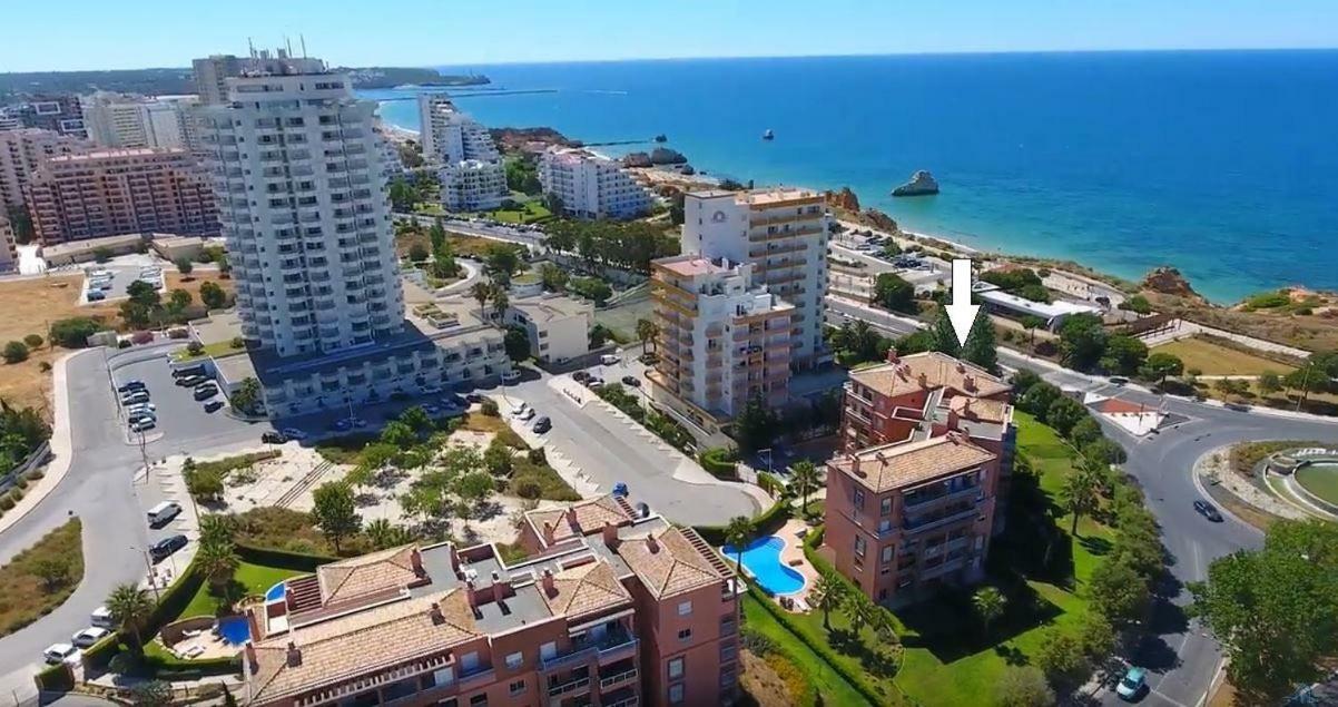 Beach & Sea Apt, Fast Wifi, Airco, Private Parking And Pool Portimao Ngoại thất bức ảnh